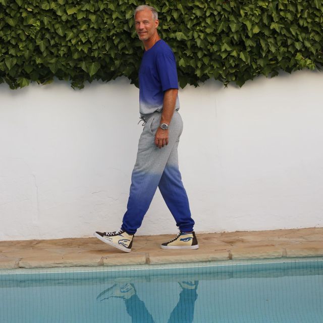 #hugyou #sweatpants #dyed #handdyed #organicfashion #sneakerboots #recycled #bythepool #poolboy #mirrored
